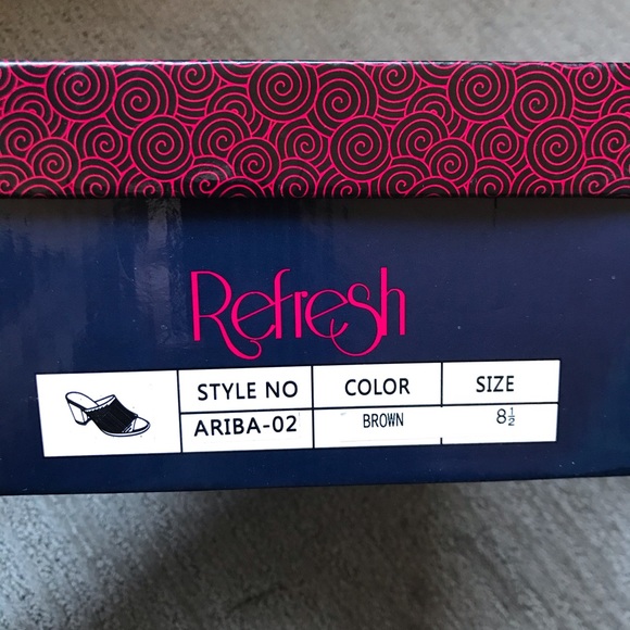 Refresh Ariba Dark Camel Brown Perforated Block Heel Slip On Mules In Size 8.5 - Picture 12 of 12